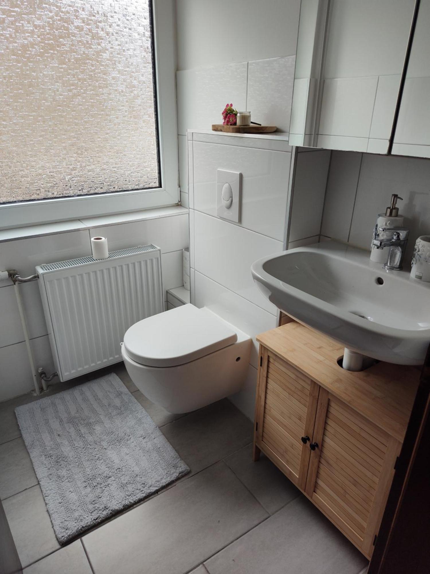 Henno's 105qm 8p, 4 Zimmer, Balkon *